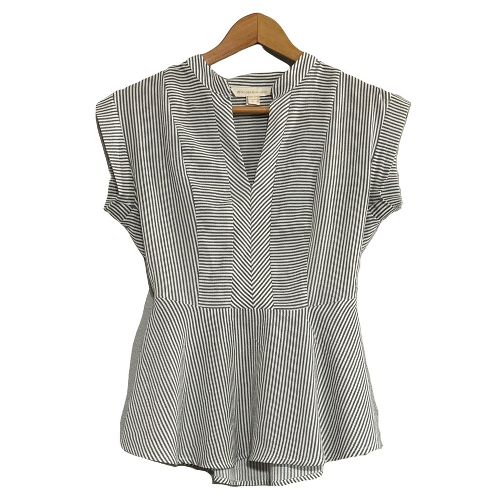 Monteau Gray Peplum Blouse with Cap Sleeves and Mandarin Collar